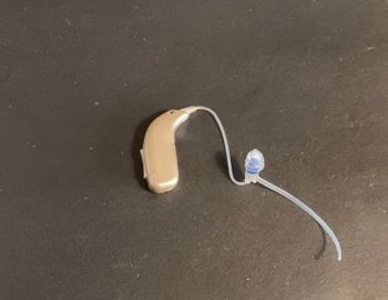 pulizia-apparecchi acustici